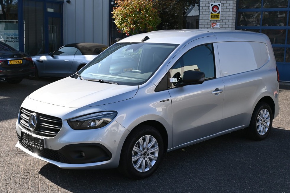  Mercedes-Benz eCitan 45 kWh accu snellaad