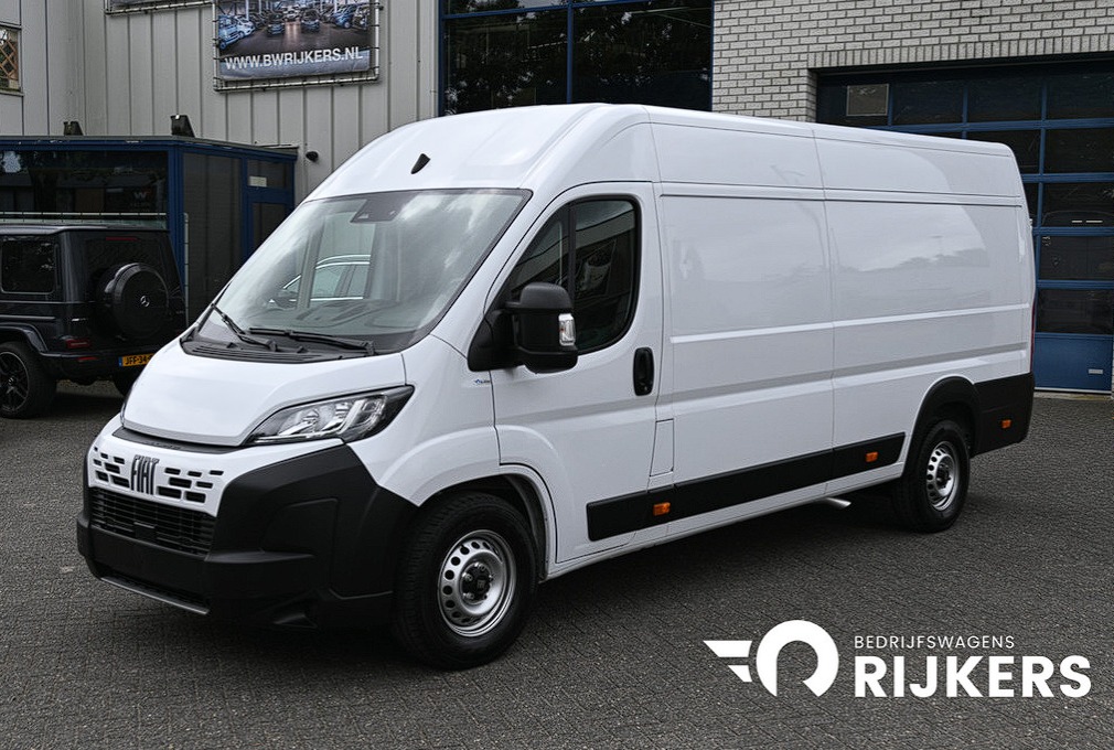 Fiat Ducato BW Rijkers Valkenswaard voorkant fiat ducato wit